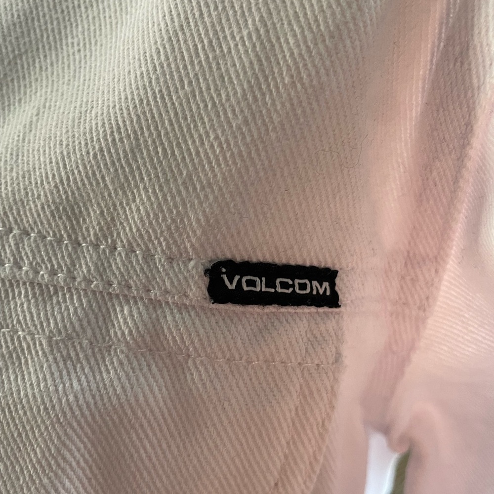 White Volcom Cropped Jean Jacket - Picture 4 of 9